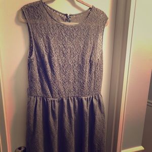 Grey sleeveless dress